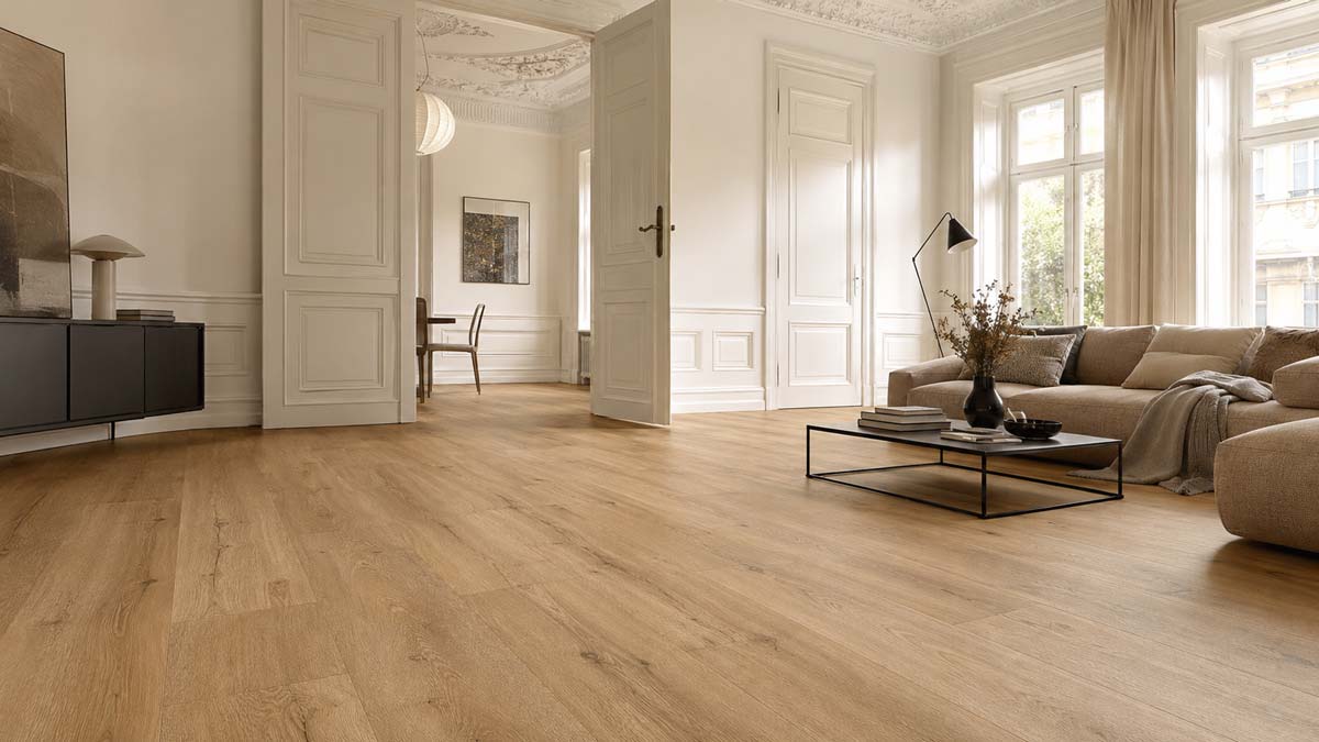 Bodenbelag im Altbau: Was auf alten Dielen wirklich funktioniert
