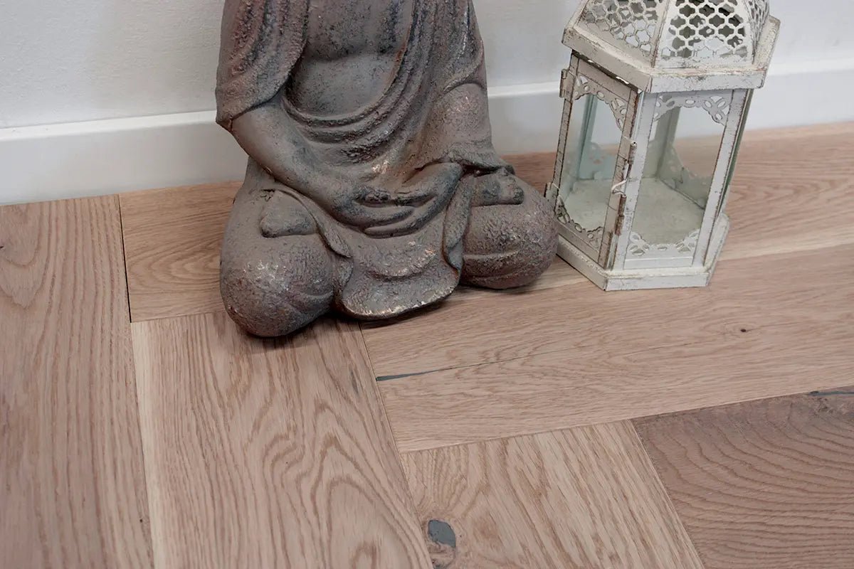 Klick Fertigparkett Kollektion Chateau Eiche rustikal weiß geölt Herringbone