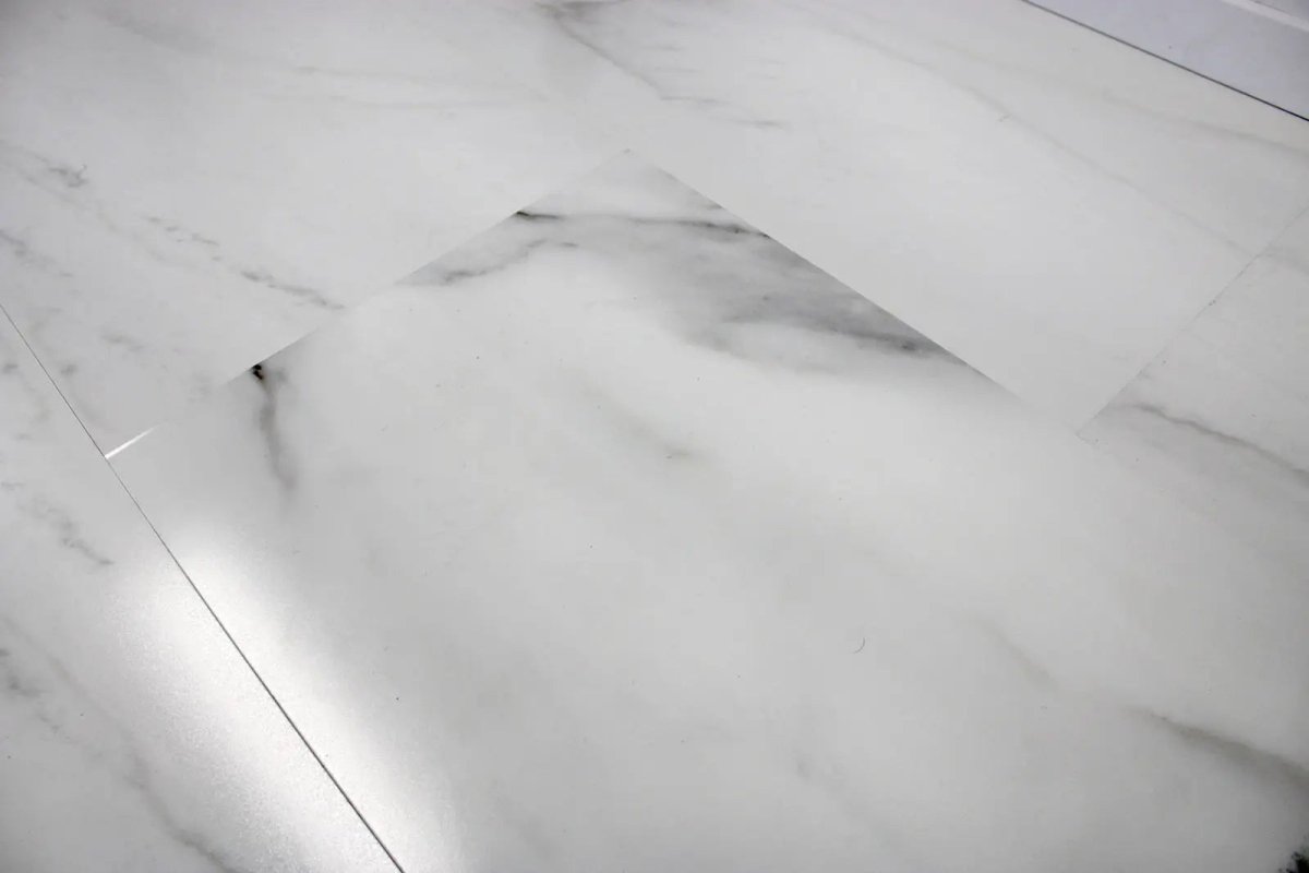 Vinyrock XL Gloss Fliesenoptik Hochglanz Kalba Carrara Marmor