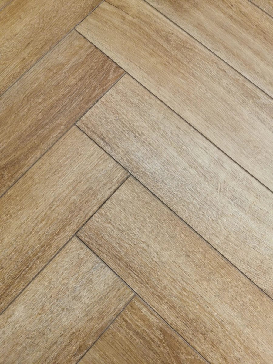 Klick Vinylboden Fischgrät Herringbone Nicki mit Trittschalldämung und wasserfest - Floor4all