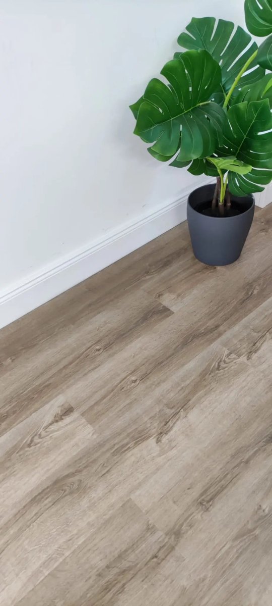 Klick Vinylboden SolidLOCK Silent Fox