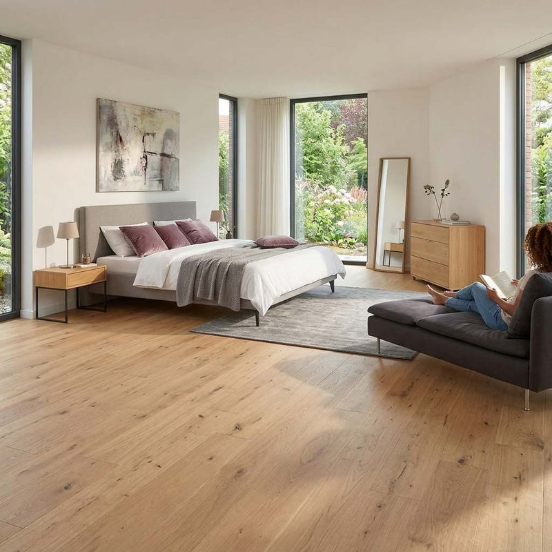 Gebürstete Parkett-Landhausdiele 190 x 1900 mm im Schlafzimmer verlegt