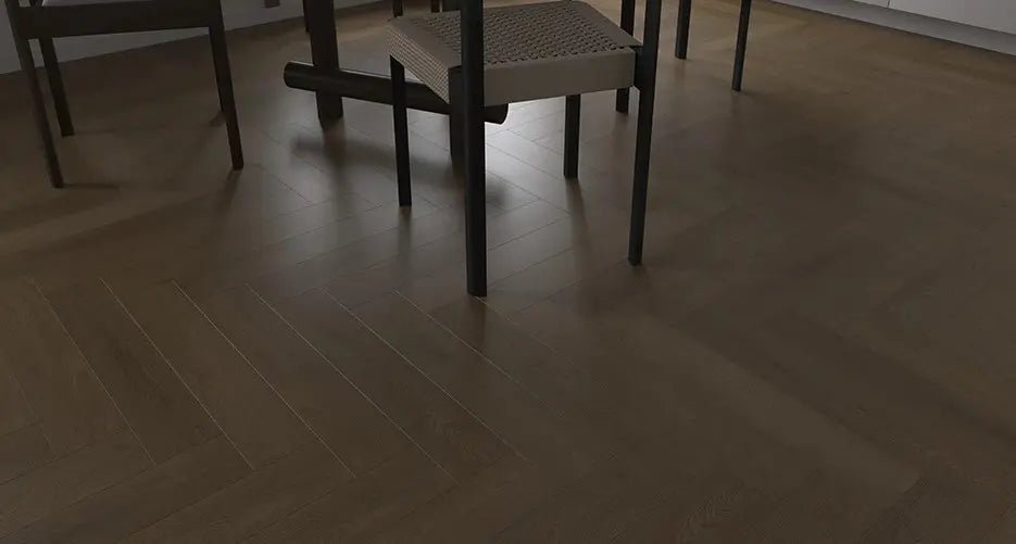 Klick Vinyl Herringbone Fischgrät Royal Pine mit integrierter Trittschalldämmung - Floor4all