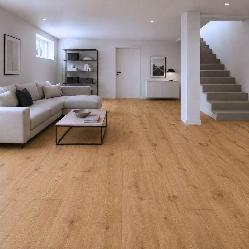 Designboden Ceramin Brosna in warmer Holzoptik im ausgebauten Kellerraum mit Sofa und Treppe von Floor4all