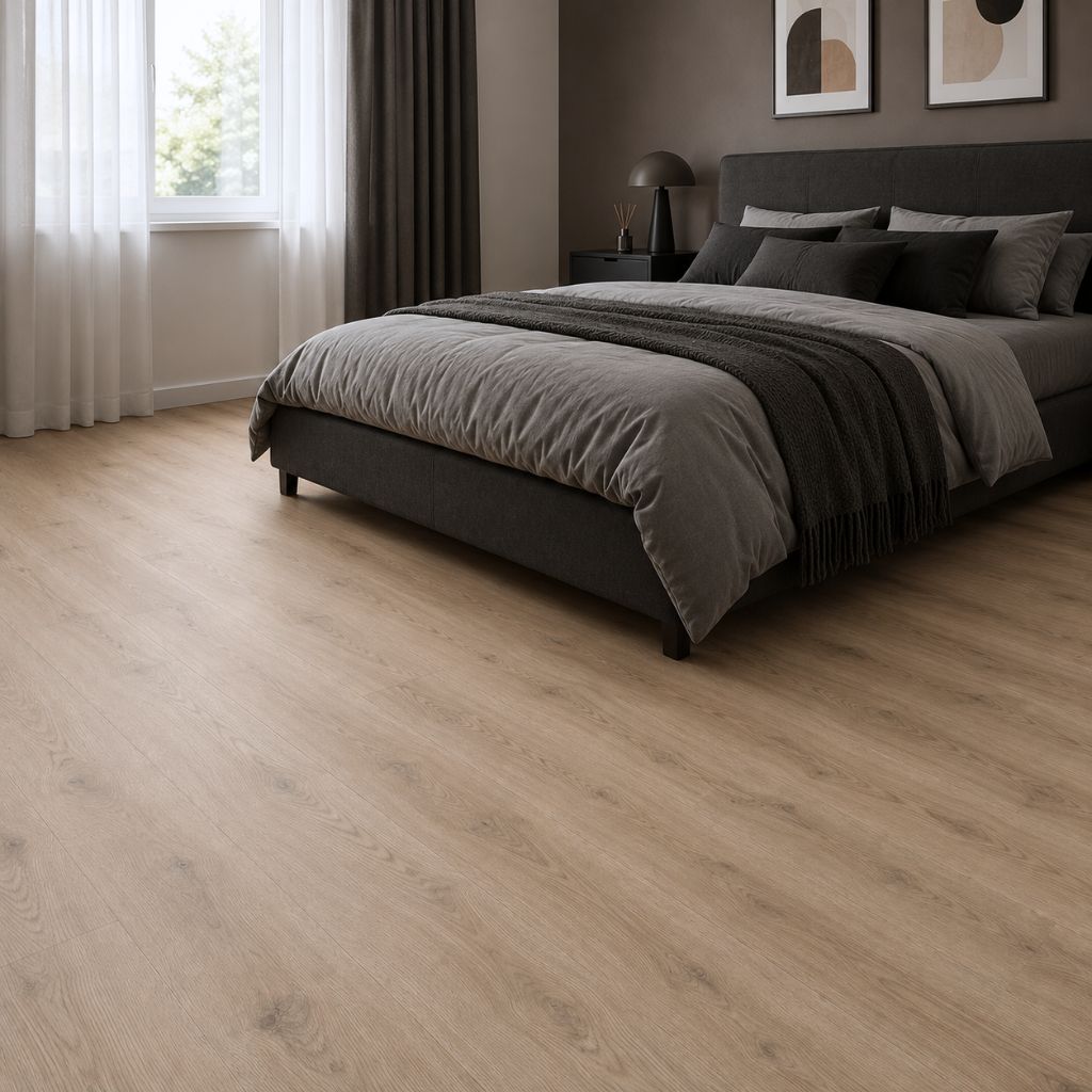 Ruhiges Schlafzimmer mit Agave Eiche Boden – warme Holzoptik schafft entspannte, gemütliche Atmosphäre