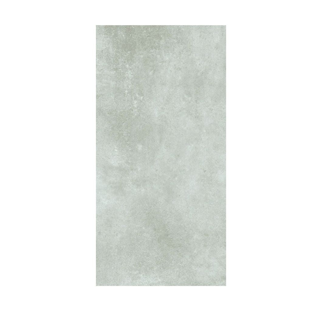 Einzelne Fliese Klick Vinyl Alicea in hellgrauer Betonoptik mit wolkiger Struktur von Floor4all