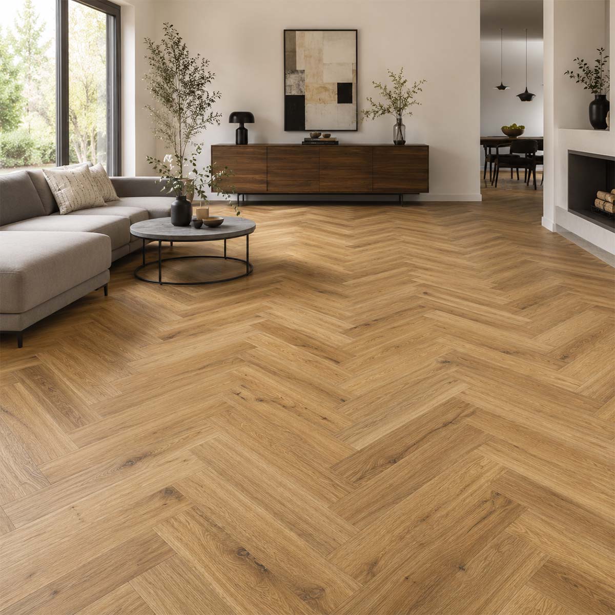 Klick Vinyl Daisy Fischgrät in einem hellen modernen Wohnzimmer