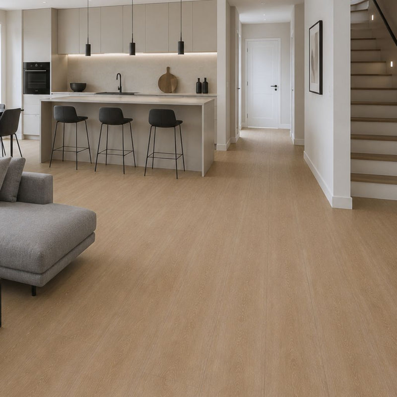 Moderne offene Küche mit Klick Vinyl Eiche Medium Boden, Kochinsel, wasserfest, trittschalldämmung, großzügig