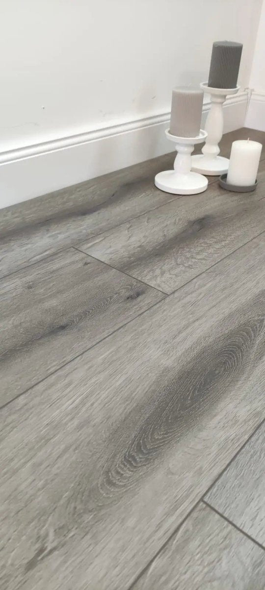 Premium_Authentic_Middle_grey