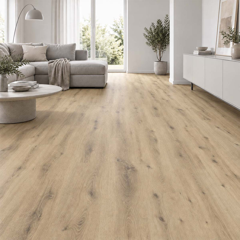 Designboden Nature Oak Country mit Kork Trittschalldämmung in einem hellen Wohnzimmer mit ruhiger, nahezu fugenloser Eichenoptik
