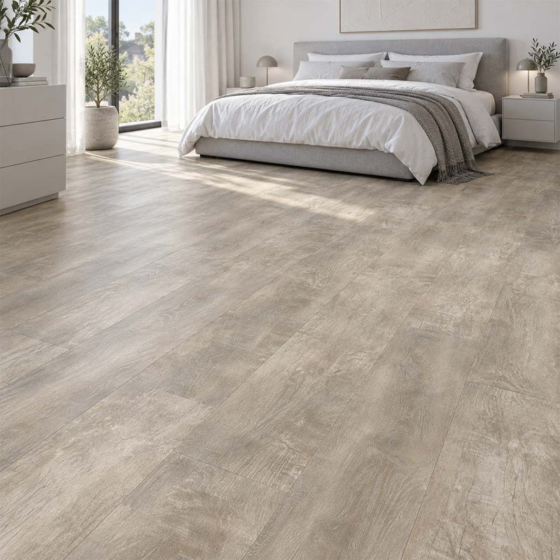 Designboden Vinyl HARO Eiche Monza Grau mit Kork Trittschall in einem hellen Schlafzimmer

