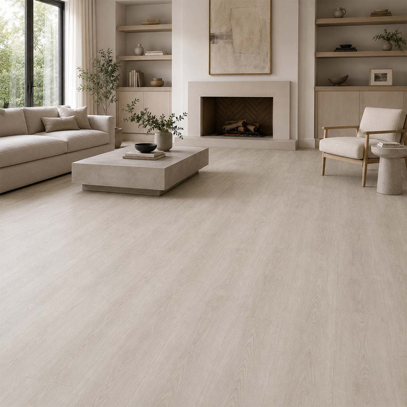 Klebevinyl Burwell Landhausdiele Hell als heller Holzoptikboden im Wohnzimmer