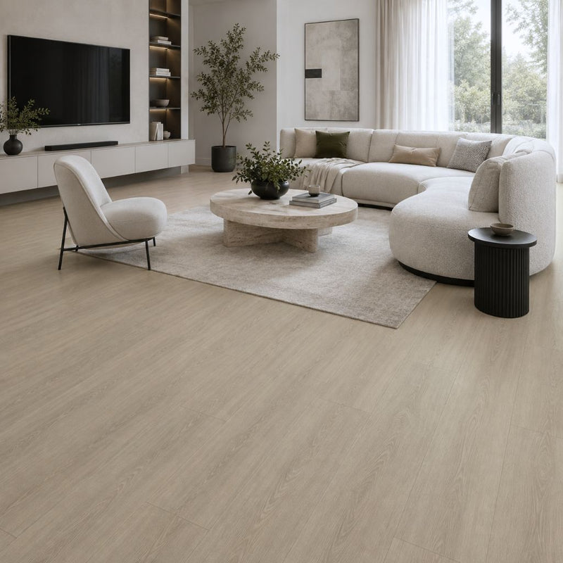 Klick Vinyl GreenLine Silent Premium Genis mit Trittschalldämmung im Wohnzimmer von Floor4all