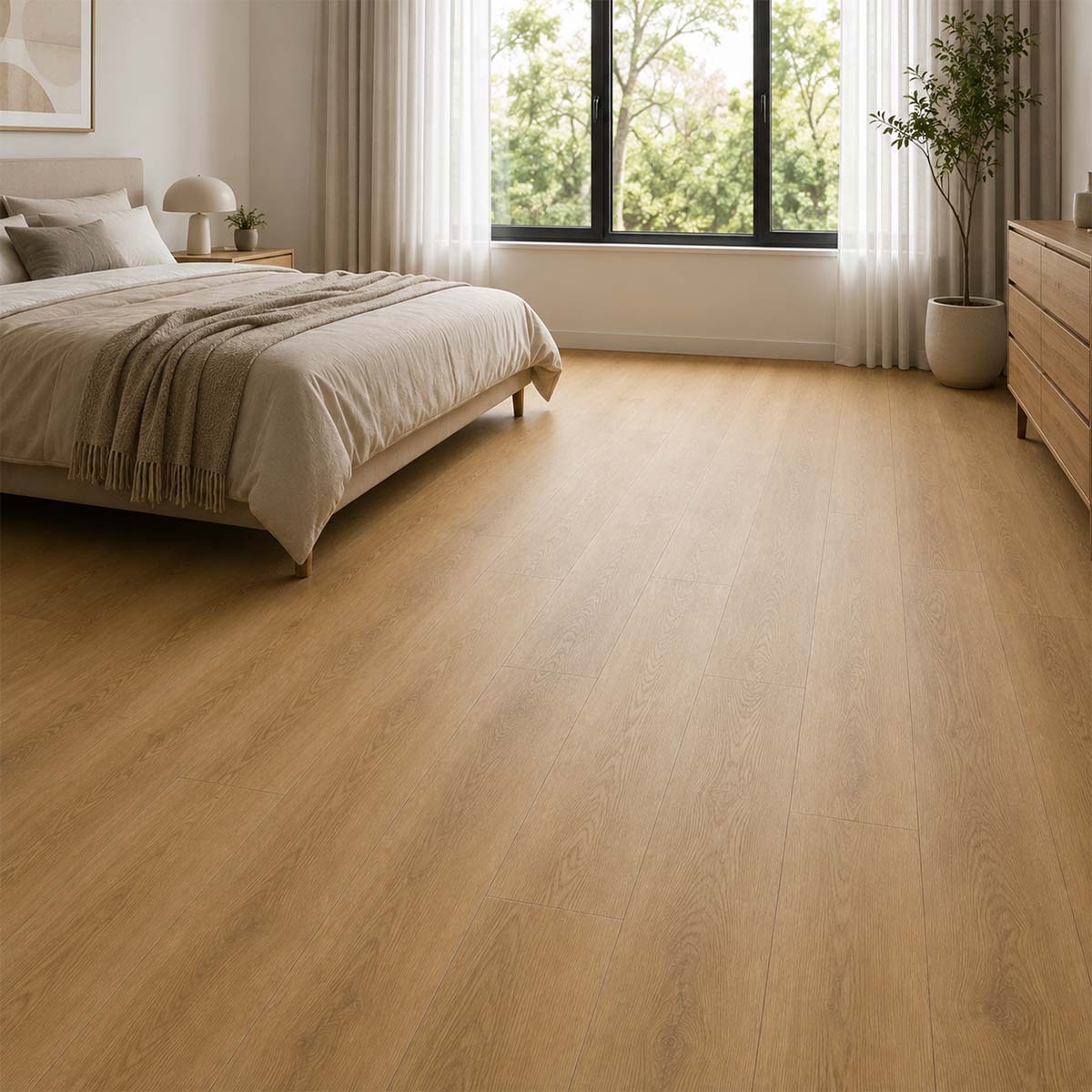 Klick Vinyl Prime Eiche Light mit Trittschall in einem hellen gemütlichen Schlafzimmer