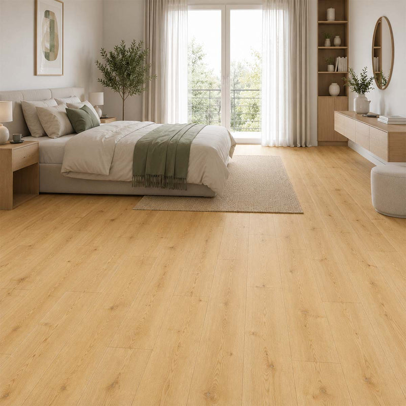 Ruhiges Schlafzimmer mit Klick Vinylboden Dennett Pro Nature Classen in heller Eichenoptik.