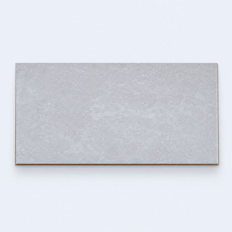 Laminat Classen Visiogrande Granit weiss als freigestellte Fliese in heller Steinoptik von Floor4all