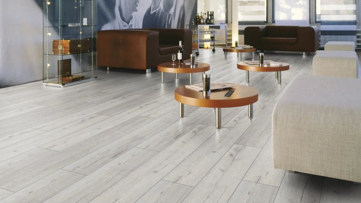 Laminat Kronotex Robusto Rip Oak weiss
